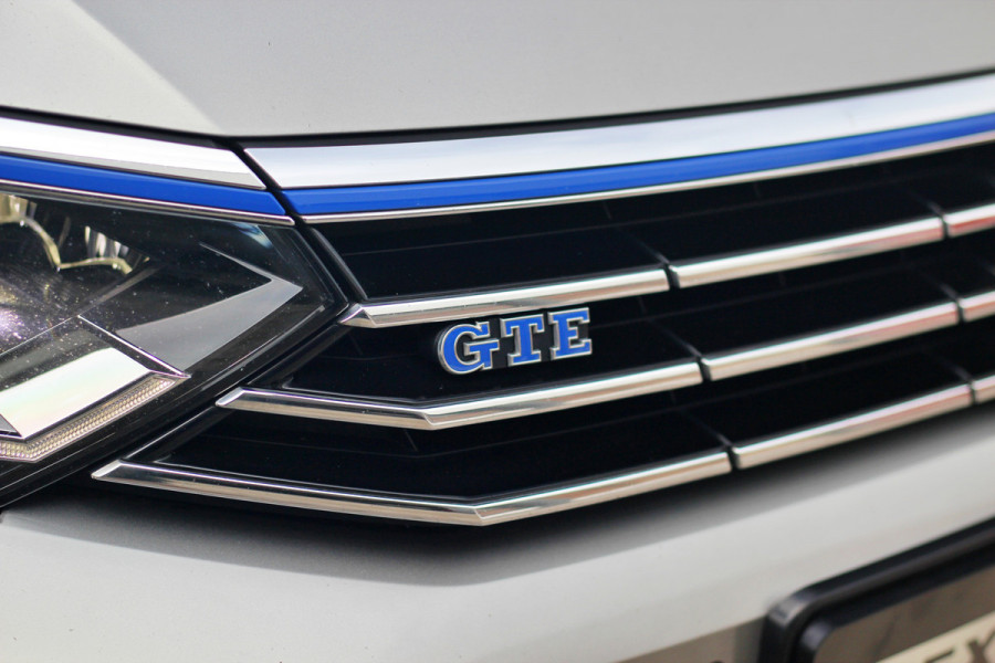 Volkswagen Passat Variant 1.4 TSI GTE Highline Orig. NL | Massage | Carplay | ACC | Keyless | Camera