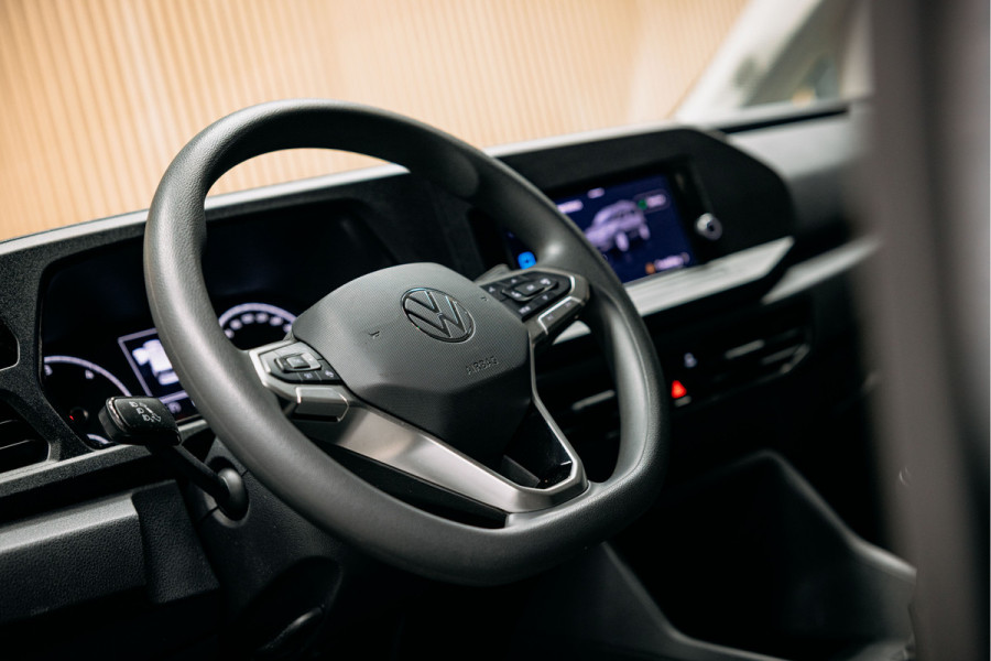 Volkswagen Caddy Cargo 2.0 TDI | Achteruitrijcamera | 17'' nieuwe velgen | Apple Carplay | Multifunctioneel stuurwiel |
