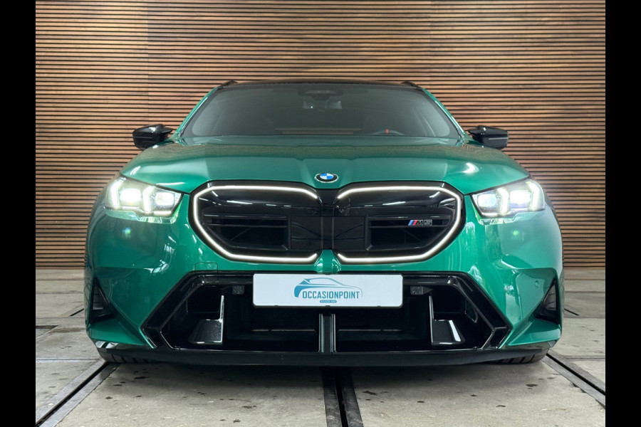 BMW M5 Touring | 757PK! | VOL! | M Driver Pack | Driving Assistant |Comfort-Parkeerassistent pakket Plus | Pano | Fabrieksgarantie