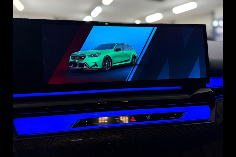 BMW M5 Touring | 757PK! | VOL! | M Driver Pack | Driving Assistant |Comfort-Parkeerassistent pakket Plus | Pano | Fabrieksgarantie