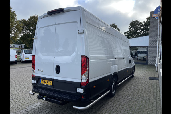 Iveco Daily 35S14V 2.3 Himatic automaat 410 L4H2 / vaste prijs rijklaar € 23.950 ex btw / euro 6 / lease vanaf € 391 / laadruimte 470cm lang / trekhaak 3500 kg! / cruise en climate control