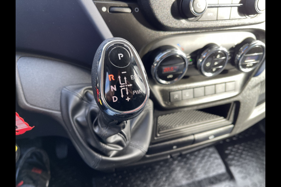 Iveco Daily 35S14V 2.3 Himatic automaat 410 L4H2 / vaste prijs rijklaar € 23.950 ex btw / euro 6 / lease vanaf € 391 / laadruimte 470cm lang / trekhaak 3500 kg! / cruise en climate control