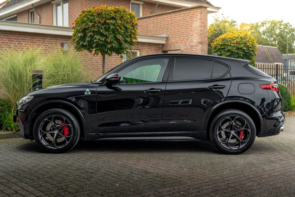 Alfa Romeo Stelvio 2.9 V6 AWD Quadrifoglio 510 PK Adaptive Cruise Harman Kardon Keyless 20''