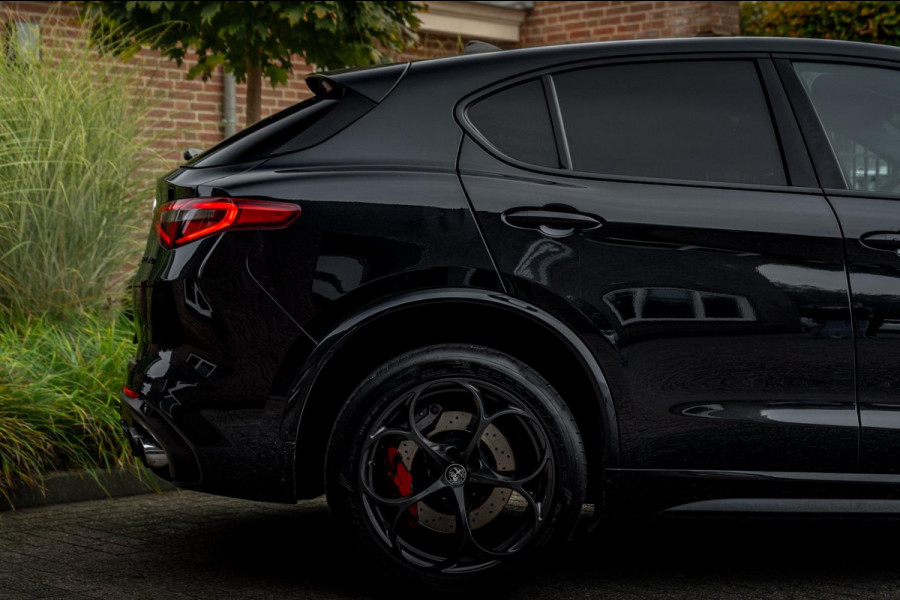 Alfa Romeo Stelvio 2.9 V6 AWD Quadrifoglio 510 PK Adaptive Cruise Harman Kardon Keyless 20''