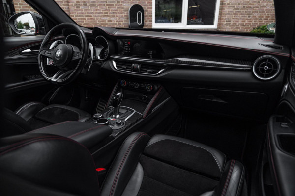 Alfa Romeo Stelvio 2.9 V6 AWD Quadrifoglio 510 PK Adaptive Cruise Harman Kardon Keyless 20''