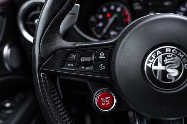 Alfa Romeo Stelvio 2.9 V6 AWD Quadrifoglio 510 PK Adaptive Cruise Harman Kardon Keyless 20''