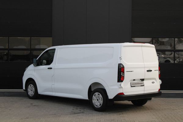 Ford Transit Custom 320 2.0 TDCI L2H1 Trend 136pk - Carplay - Android - Camera - LED koplampen - Stoelverwarming - Rijklaar