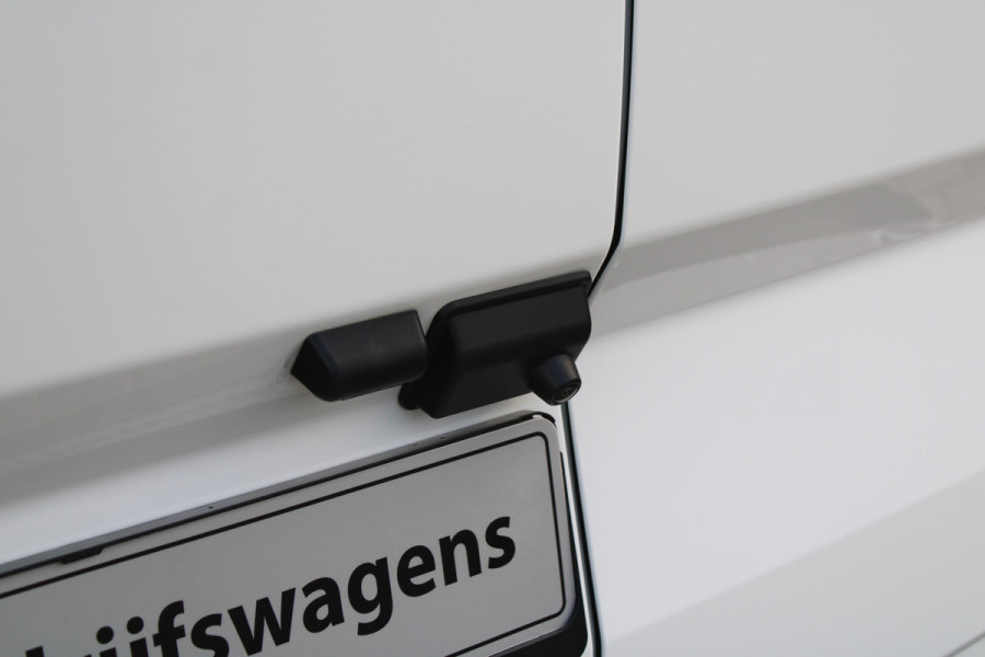 Ford Transit Custom 320 2.0 TDCI L2H1 Trend 136pk - Carplay - Android - Camera - LED koplampen - Stoelverwarming - Rijklaar