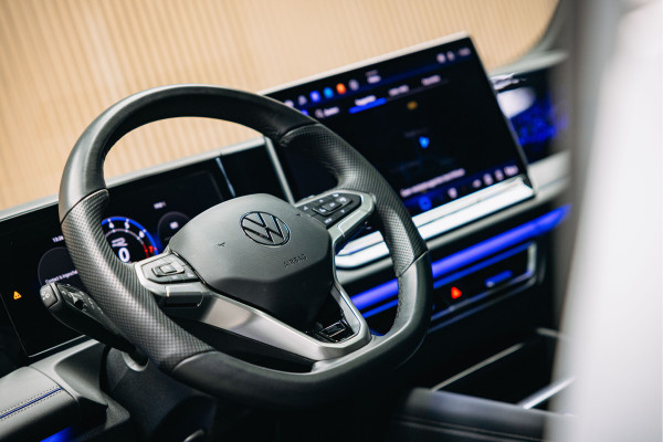 Volkswagen Tiguan 1.5 eTSI R-Line Edition | Stoelmassage | Pano | Head-Up | Stoelverwarming en verkoeling |