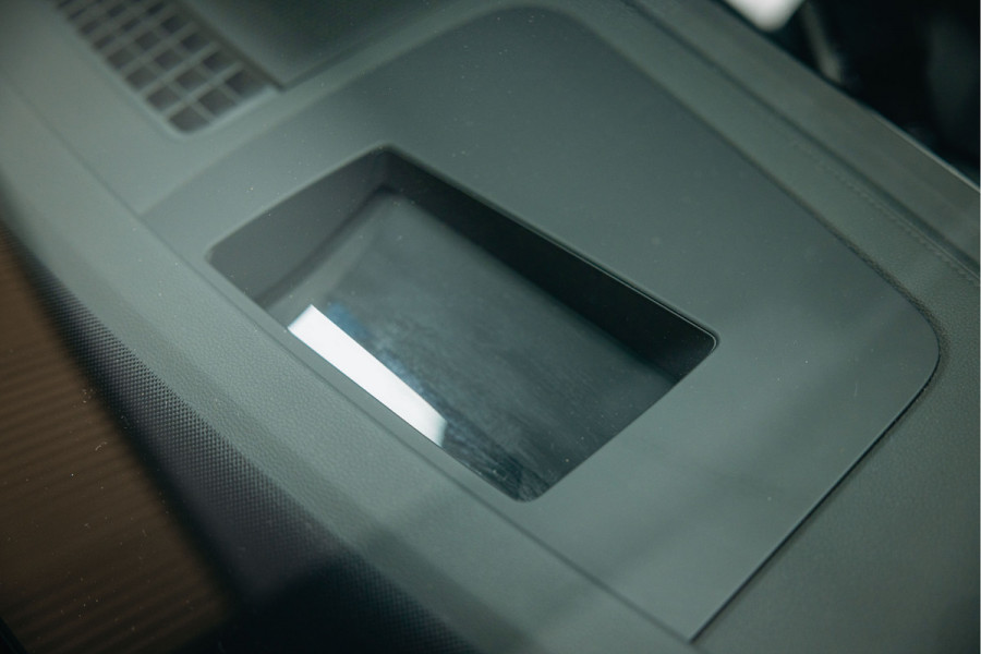 Volkswagen Tiguan 1.5 eTSI R-Line Edition | Stoelmassage | Pano | Head-Up | Stoelverwarming en verkoeling |