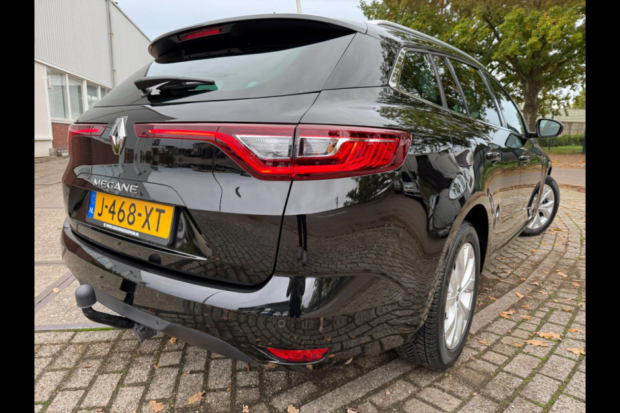 Renault MEGANE Estate 1.3 TCe INTENS 2020 AUTOMAAT 140PK NAVI APPLE CARPLAY Renault MEGANE Estate 1.3 TCe INTENS 2020 AUTOMAAT 140PK NAVI APPLE CARPLAY