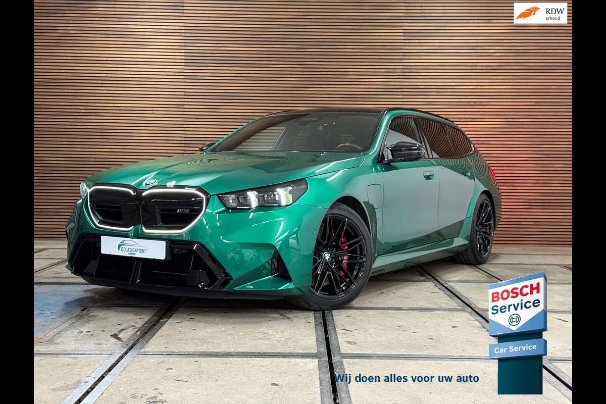 BMW M5 Touring | 757PK! | VOL! | M Driver Pack | Driving Assistant |Comfort-Parkeerassistent pakket Plus | Pano | Fabrieksgarantie BMW M5 Touring | 757PK! | VOL! | M Driver Pack | Driving Assistant |Comfort-Parkeerassistent pakket Plus | Pano | Fabrieksgarantie