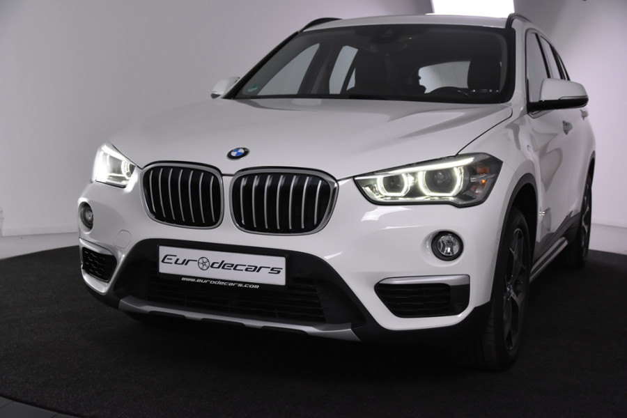 BMW X1 sDrive20i High Executive *Leer*Ambiente*Trekhaak*