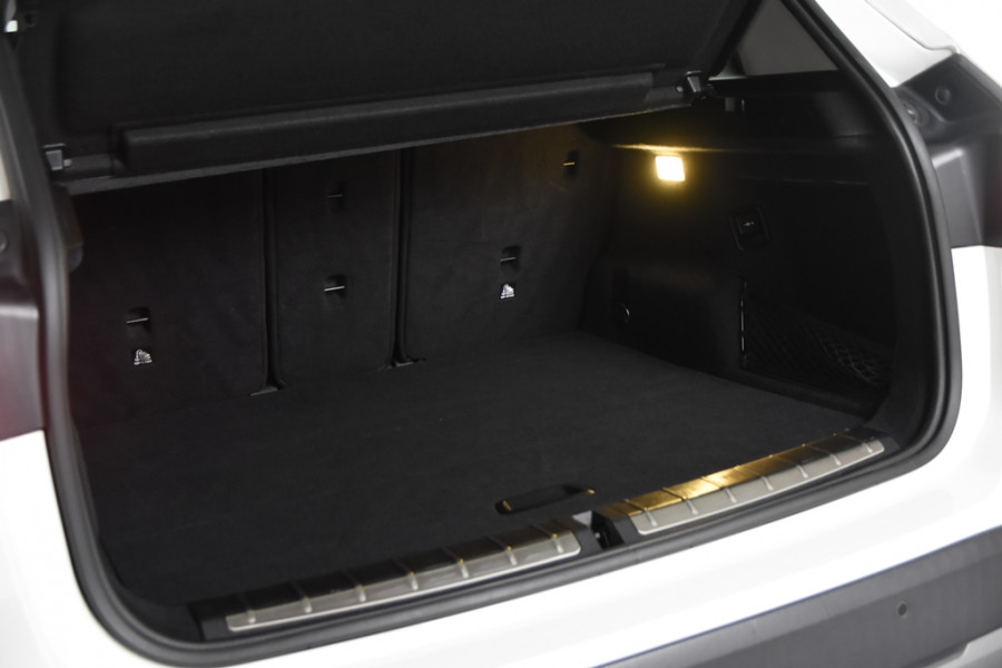 BMW X1 sDrive20i High Executive *Leer*Ambiente*Trekhaak*
