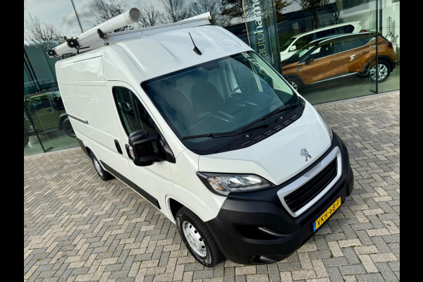 Peugeot Boxer 330 2.2 BlueHDi 120 L2H2 Premium, Trekhaak + Imperiaal