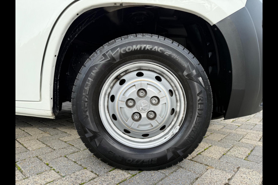 Peugeot Boxer 330 2.2 BlueHDi 120 L2H2 Premium, Trekhaak + Imperiaal