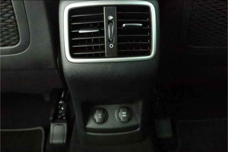 Kia Sportage 1.6 T-GDI 4WD GT-PlusLine - Airco -  Cruise Control - Climate Control - Dodehoek Detectie - Lederen Bekleding - Navigatie - Stoel/Stuur Verwarming - 12 Maanden BOVAG Garantie