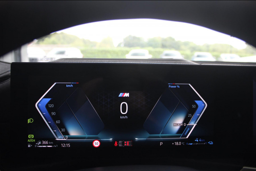 BMW 3 Serie Touring 330e xDrive M-Sport Pro Facelift | Pano | ACC | Memory | Elek. Trekhaak BMW 3 Serie Touring 330e xDrive M-Sport Pro Facelift | Pano | ACC | Memory | Elek. Trekhaak