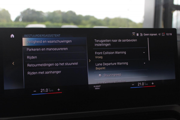 BMW 3 Serie Touring 330e xDrive M-Sport Pro Facelift | Pano | ACC | Memory | Elek. Trekhaak BMW 3 Serie Touring 330e xDrive M-Sport Pro Facelift | Pano | ACC | Memory | Elek. Trekhaak