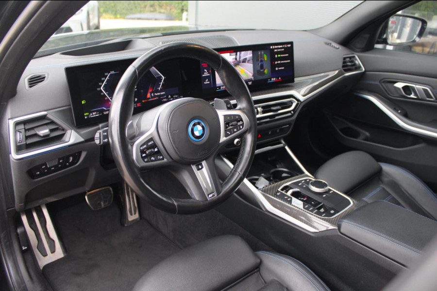 BMW 3 Serie Touring 330e xDrive M-Sport Pro Facelift | Pano | ACC | Memory | Elek. Trekhaak BMW 3 Serie Touring 330e xDrive M-Sport Pro Facelift | Pano | ACC | Memory | Elek. Trekhaak