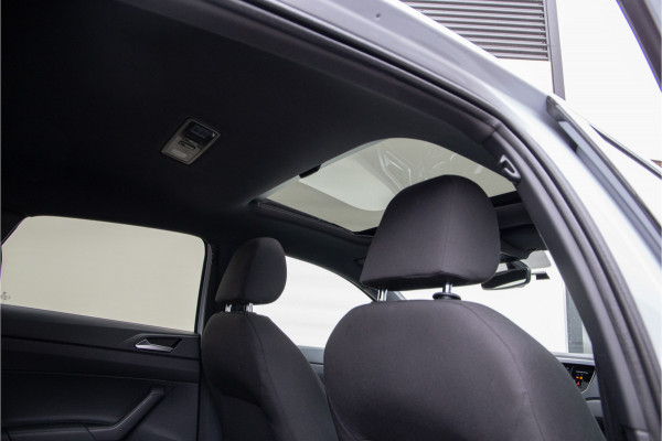 Volkswagen Polo 1.0 TSI R-Line Pano, Navi, DSG, LED 2018