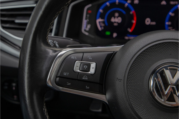 Volkswagen Polo 1.0 TSI R-Line Pano, Navi, DSG, LED 2018