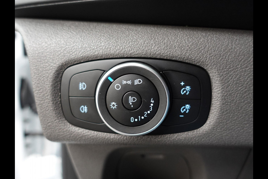 Ford Transit Custom 300 2.0 TDCI L2H1 Trend Automaat Airco Navi Bluetooth 3-Zits Camera Trekhaak Camera