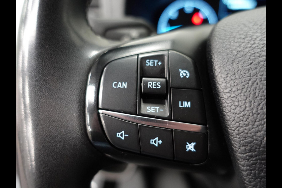 Ford Transit Custom 300 2.0 TDCI L2H1 Trend Automaat Airco Navi Bluetooth 3-Zits Camera Trekhaak Camera