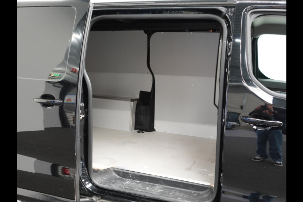 Peugeot Expert 2.0 BlueHDI 180PK Long L3H1 Premium Automaat Navigatie App-Connect Cruise Control Airco LM Velgen Euro6