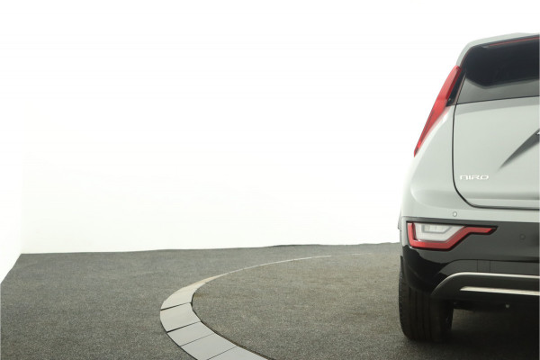 Kia Niro EV DynamicPlusLine 64.8 kWh Automaat - Climate Control - Navigatie - Adaptief Cruise Control - Lichtmetalen Velgen - Fabrieksgarantie Tot 2031