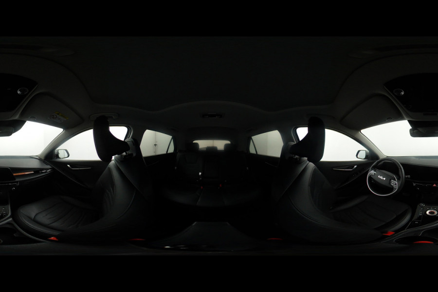 Kia Niro EV DynamicPlusLine 64.8 kWh Automaat - Climate Control - Navigatie - Adaptief Cruise Control - Lichtmetalen Velgen - Fabrieksgarantie Tot 2031