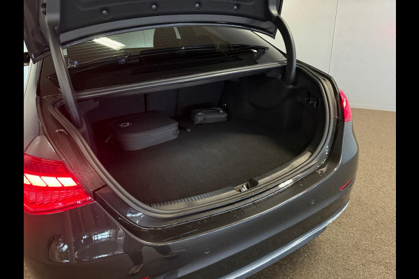 Mercedes-Benz C-Klasse 300e Avantgarde-MEMORY-DISTRONIC-360 CAMERA-KEYLESS-COMPLEET