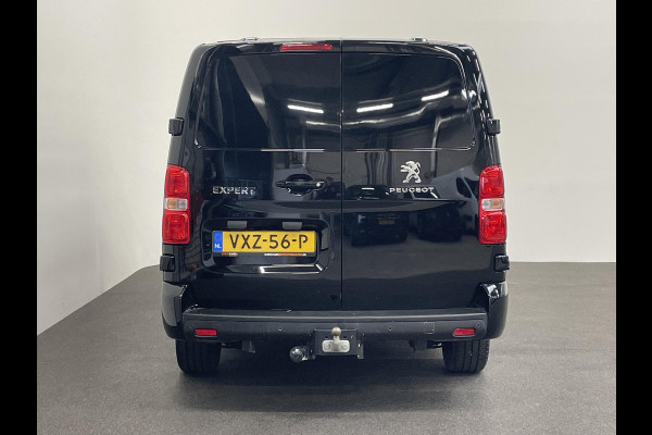 Peugeot Expert 2.0 BlueHDI 180pk Automaat Dubbele Cabine | Navigatie | Airco | Climate Control | 3 zits | Parkeer sensoren | Trekhaak Peugeot Expert 2.0 BlueHDI 180pk Automaat Dubbele Cabine | Navigatie | Airco | Climate Control | 3 zits | Parkeer sensoren | Trekhaak