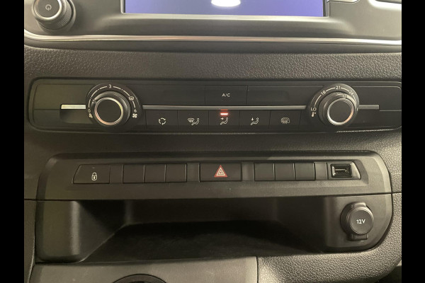 Peugeot Expert 2.0 BlueHDI 180pk Automaat Dubbele Cabine | Navigatie | Airco | Climate Control | 3 zits | Parkeer sensoren | Trekhaak Peugeot Expert 2.0 BlueHDI 180pk Automaat Dubbele Cabine | Navigatie | Airco | Climate Control | 3 zits | Parkeer sensoren | Trekhaak