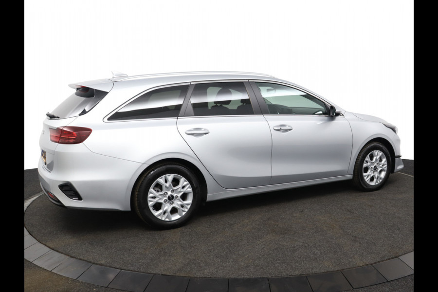 Kia Ceed Sportswagon 1.5 T-GDi DynamicPlusLine - Navigatie - LED Koplampen - Stoel/Stuurverwarming - Climate Control - Cruise Control - Fabrieksgarantie Tot 2031 Kia Ceed Sportswagon 1.5 T-GDi DynamicPlusLine - Navigatie - LED Koplampen - Stoel/Stuurverwarming - Climate Control - Cruise Control - Fabrieksgarantie Tot 2031