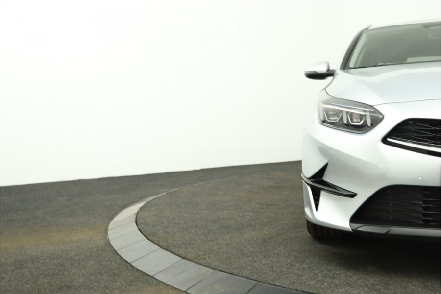 Kia Ceed Sportswagon 1.5 T-GDi DynamicPlusLine - Navigatie - LED Koplampen - Stoel/Stuurverwarming - Climate Control - Cruise Control - Fabrieksgarantie Tot 2031 Kia Ceed Sportswagon 1.5 T-GDi DynamicPlusLine - Navigatie - LED Koplampen - Stoel/Stuurverwarming - Climate Control - Cruise Control - Fabrieksgarantie Tot 2031