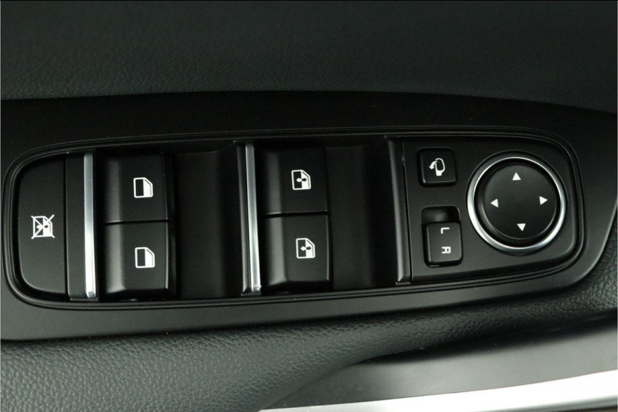 Kia Ceed Sportswagon 1.5 T-GDi DynamicPlusLine - Navigatie - LED Koplampen - Stoel/Stuurverwarming - Climate Control - Cruise Control - Fabrieksgarantie Tot 2031 Kia Ceed Sportswagon 1.5 T-GDi DynamicPlusLine - Navigatie - LED Koplampen - Stoel/Stuurverwarming - Climate Control - Cruise Control - Fabrieksgarantie Tot 2031