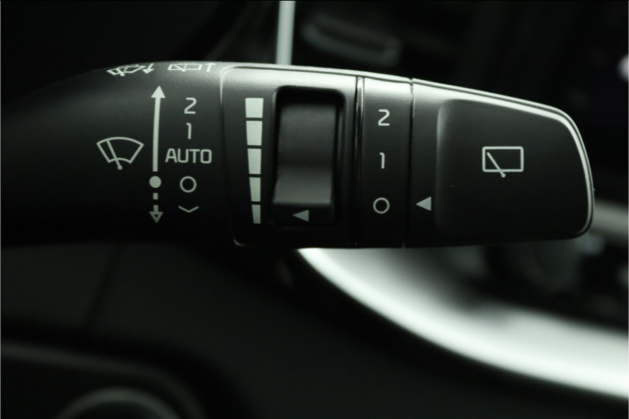 Kia Ceed Sportswagon 1.5 T-GDi DynamicPlusLine - Navigatie - LED Koplampen - Stoel/Stuurverwarming - Climate Control - Cruise Control - Fabrieksgarantie Tot 2031 Kia Ceed Sportswagon 1.5 T-GDi DynamicPlusLine - Navigatie - LED Koplampen - Stoel/Stuurverwarming - Climate Control - Cruise Control - Fabrieksgarantie Tot 2031