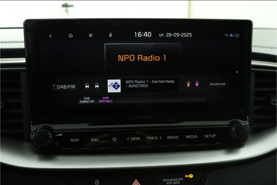 Kia Ceed Sportswagon 1.5 T-GDi DynamicPlusLine - Navigatie - LED Koplampen - Stoel/Stuurverwarming - Climate Control - Cruise Control - Fabrieksgarantie Tot 2031 Kia Ceed Sportswagon 1.5 T-GDi DynamicPlusLine - Navigatie - LED Koplampen - Stoel/Stuurverwarming - Climate Control - Cruise Control - Fabrieksgarantie Tot 2031