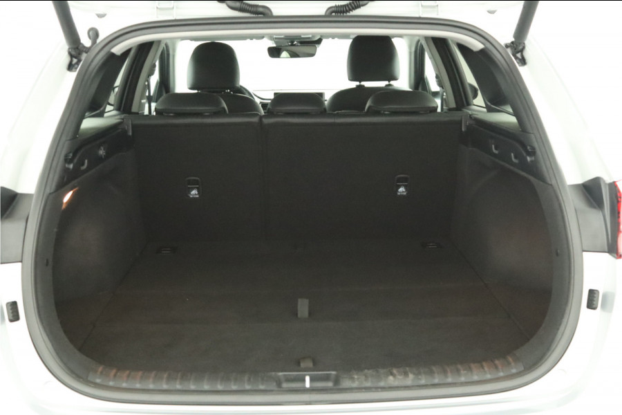 Kia Ceed Sportswagon 1.5 T-GDi DynamicPlusLine - Navigatie - LED Koplampen - Stoel/Stuurverwarming - Climate Control - Cruise Control - Fabrieksgarantie Tot 2031 Kia Ceed Sportswagon 1.5 T-GDi DynamicPlusLine - Navigatie - LED Koplampen - Stoel/Stuurverwarming - Climate Control - Cruise Control - Fabrieksgarantie Tot 2031