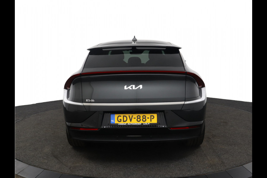 Kia Ev6 Edition Advanced 77.4 kWh - Matrix LED Koplampen - Kunst Lederen Bekleding - Adaptief Cruise Control - Climate Control - Fabrieksgarantie Tot 2031
