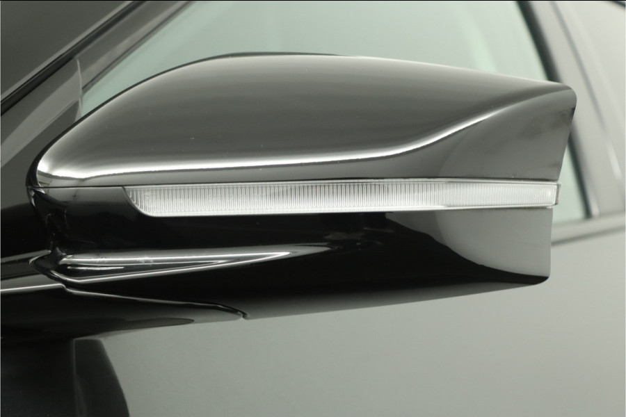 Kia Ev6 Edition Advanced 77.4 kWh - Matrix LED Koplampen - Kunst Lederen Bekleding - Adaptief Cruise Control - Climate Control - Fabrieksgarantie Tot 2031