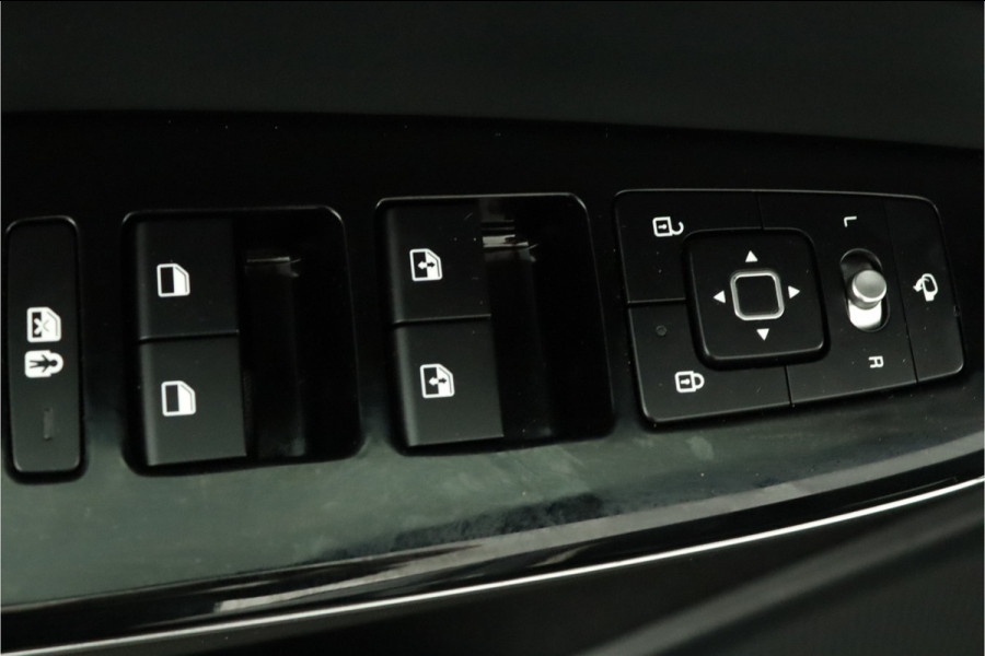 Kia Ev6 Edition Advanced 77.4 kWh - Matrix LED Koplampen - Kunst Lederen Bekleding - Adaptief Cruise Control - Climate Control - Fabrieksgarantie Tot 2031