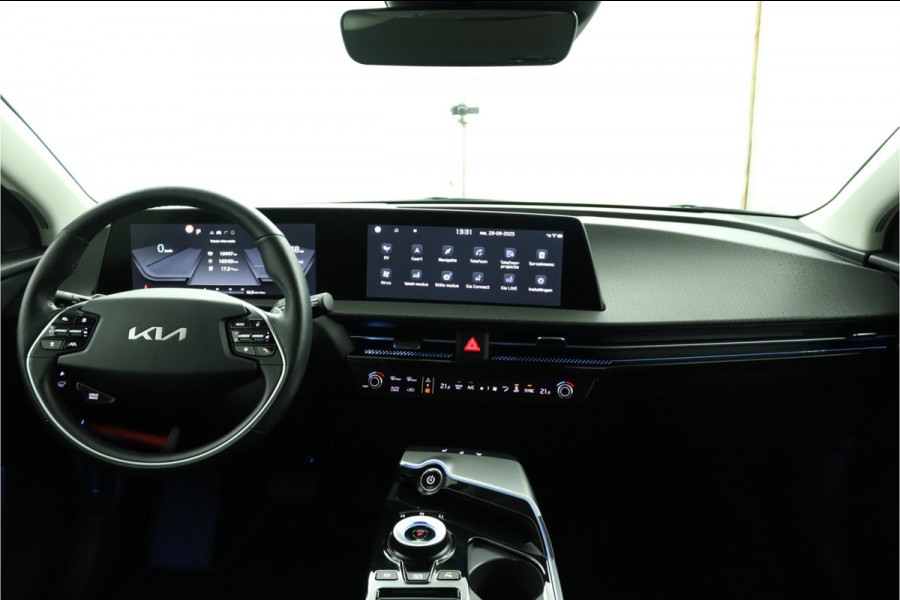 Kia Ev6 Edition Advanced 77.4 kWh - Matrix LED Koplampen - Kunst Lederen Bekleding - Adaptief Cruise Control - Climate Control - Fabrieksgarantie Tot 2031