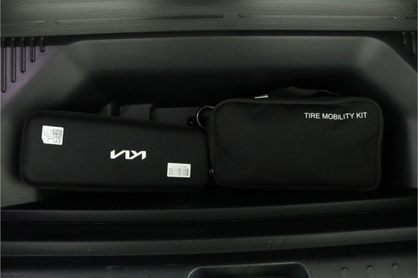 Kia Ev6 Edition Advanced 77.4 kWh - Matrix LED Koplampen - Kunst Lederen Bekleding - Adaptief Cruise Control - Climate Control - Fabrieksgarantie Tot 2031