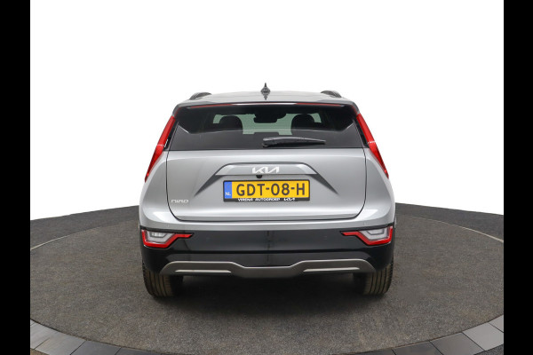 Kia Niro EV DynamicPlusLine 64.8 kWh - LED Koplampen - Schuif-/Kanteldak - Stoel/Stuurverwarming - Kunst Lederen Bekleding - Navigatie - Fabrieksgarantie Tot 2031