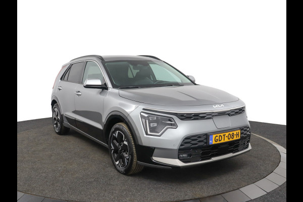 Kia Niro EV DynamicPlusLine 64.8 kWh - LED Koplampen - Schuif-/Kanteldak - Stoel/Stuurverwarming - Kunst Lederen Bekleding - Navigatie - Fabrieksgarantie Tot 2031