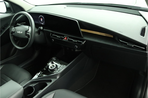 Kia Niro EV DynamicPlusLine 64.8 kWh - LED Koplampen - Schuif-/Kanteldak - Stoel/Stuurverwarming - Kunst Lederen Bekleding - Navigatie - Fabrieksgarantie Tot 2031