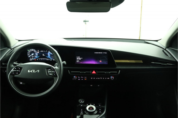 Kia Niro EV DynamicPlusLine 64.8 kWh - LED Koplampen - Schuif-/Kanteldak - Stoel/Stuurverwarming - Kunst Lederen Bekleding - Navigatie - Fabrieksgarantie Tot 2031