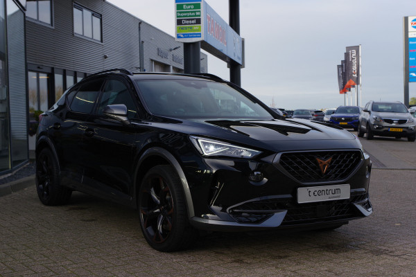 CUPRA Formentor 1.4 e-Hybrid 245 PK VZ Copper Edition PHEV, Panoramadak, Kuipstoelen, Carplay, Camera